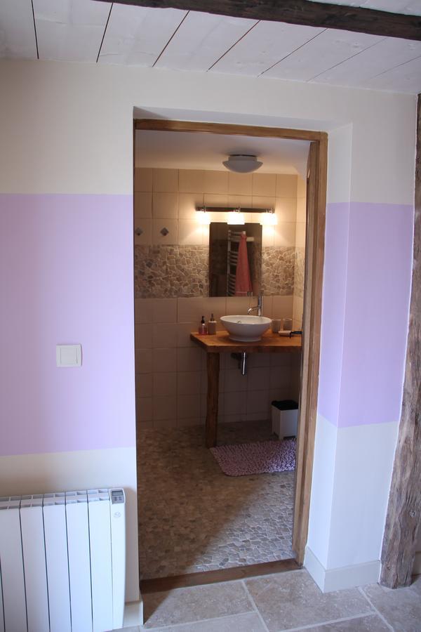 Lo Petit Cretsou Bed and Breakfast Simeyrols Εξωτερικό φωτογραφία